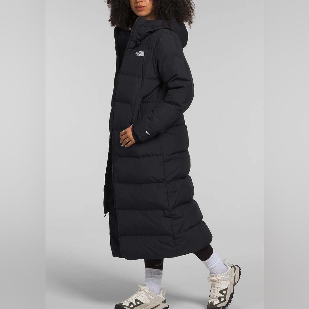 The North Face Women's Triple C Longline Down Parka 550 - Summit Navy Size xs